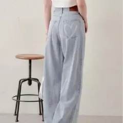 【完売品】Chico ハートプリントボックスワイドデニムパンツ ライトブルー