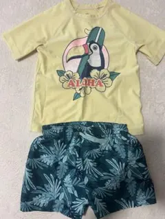 ラッシュガード　水着 gap H&M