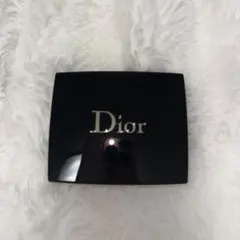 Dior スキン ルージュ ブラッシュ カラー＆グロウ 257番