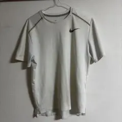 Nike DRI-FIT ホワイト Tシャツ M