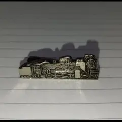 ○日本の勲章/徽章＊1952年＊戦車バッジ（実物） - メルカリ