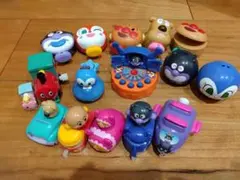 アンパンマン カプセルトイ・キーホルダー等セット