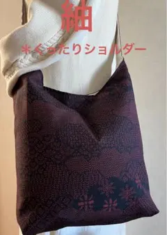 紬＊くったりショルダーバッグ(雲取り吉祥花文) 着物リメイク＊ハンドメイド⑥のサムネイル