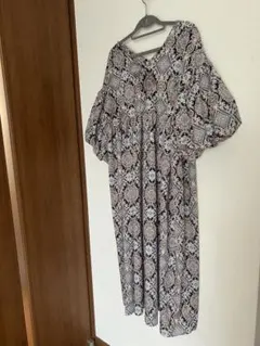 Item thumbnail for item 73b178fc-f44e-45b3-9b15-1859da64782b