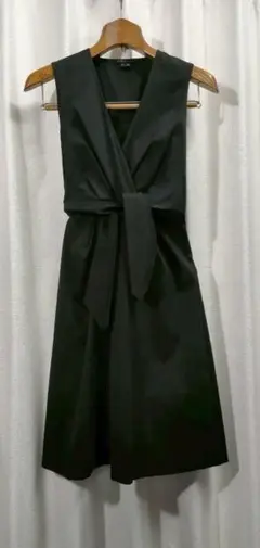 【Theory】ノースリーブワンピース　定価5.8万円前後　xsサイズ