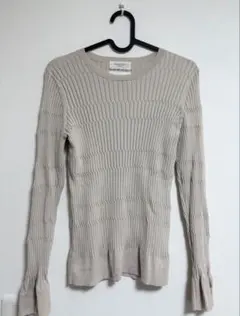 【美品】OPAQUE.CLIP ベージュ リブ編みセーター