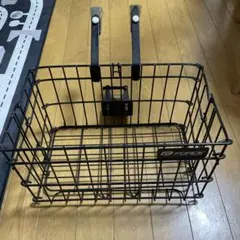 Item thumbnail for item 9b8bc03e-c9dc-4ca1-8516-6bfbdb5b5335