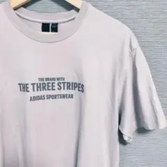 【美品】adidas スポーツウェア メンズS プリント Tシャツ ライトグレー