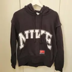 NIKE フード付きパーカー　Sサイズ