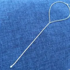 Y字型ロングネックレス