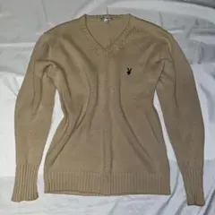 プレイボーイ playboy Ｖネック ニット キャメル ワンポイント 平成