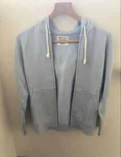 Champion ライトブルー ジップアップパーカー