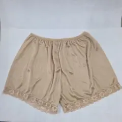 ペチパンツ　ベージュ サテン スリップ レース付きのサムネイル