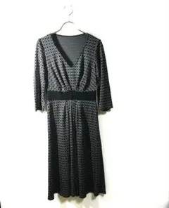 ミシェルクランMICHELKLEIN✨ワンピース　Ｖネック　ウエストマーク　38