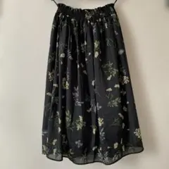 フラワープリント ブラック スカート★earth music＆ecology