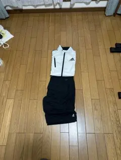 adidas レインウェア　ホワイト/ブラック　Mサイズ
