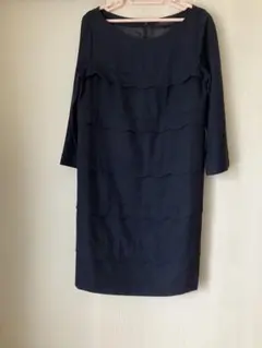 SOUP ワールド　ネイビー フリルデザイン 七分袖 ワンピース