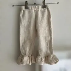 フリル付きクリーム色パンツ　AOSTA 韓国