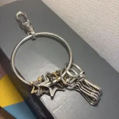 星形装飾付きカラビナキーホルダー