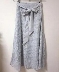 新品 タグ付き Clear リボン 花柄 ロングスカート 花柄 クリア 春服のサムネイル