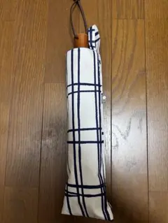 最終値下げ　サンバリア100 ２段折 / ストライプ(ブルー, 木曲がり手元) 最終値下げ サンバリア100 2段折 / ストライプ(ブルー, 木曲がり手元