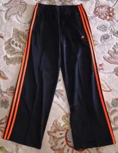 adidas　ジャージ　ブラック　3本ライン　M