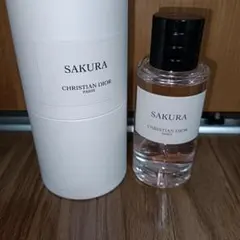 Christian Dior SAKURA 125ml 香水 - メルカリ