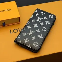 Louis Vuitton モノグラム フラグメントケースP58