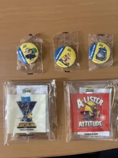 くら寿司　ミニオンズ　クリアポーチ＆缶バッジ