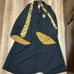 ハリー・ポッター ハッフルパフ ローブ・ネクタイセット　サイズM