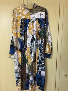 アンティカ　長袖　シャツワンピース　柄