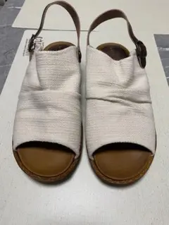 Item thumbnail for item 461f76ff-cb1a-478c-875a-14f15fefd015