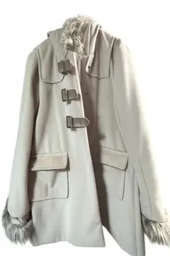 ベージュ ダッフルコート フリース素材