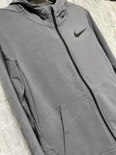 ★新品未使用★ NIKE ジップアップパーカー ジャージ セットアップ 上下M