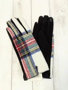 レディース 手袋 チェック　裏起毛 暖かい ストレッチ　スマホ　白　ホワイト