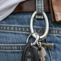スタイリッシュキーホルダー　シルバー　オーバル型　カラビナ　ストリート　アメカジ