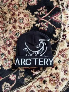ARC'TERYX カモフラージュニット帽 - メルカリ