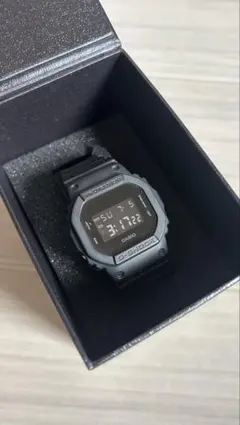 CASIO G-SHOCK デジタル腕時計 本体のサムネイル