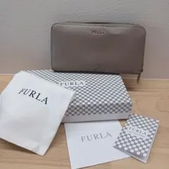 FURLA　長財布