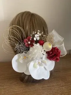 胡蝶蘭　和装髪飾り　結婚式　卒業式^ ^成人式　七五三。　NO.90