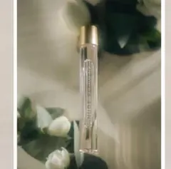 ★お得★希少　Her lip to ロールオンパフュームオイル　ヌードフラワー