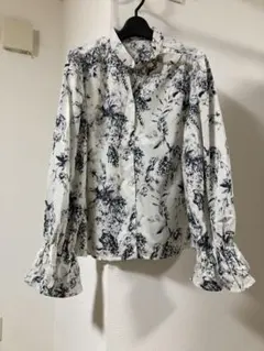 レトロな長袖ブラウス ホワイト・ネイビー　チョーカーデザイン　LL