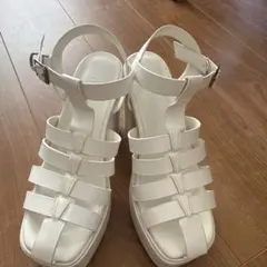 GYDA サンダル　白のサムネイル