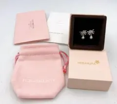 HOSAKURA（ホサクラ） リボン＆パール スタッドピアス