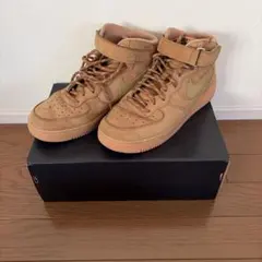 AIR FORCE 1 MID 07 WB 26.5 ベージュ