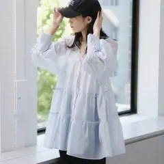 Kastane シアーティアードチュニック ライトグレー シアーシャツ ブルー