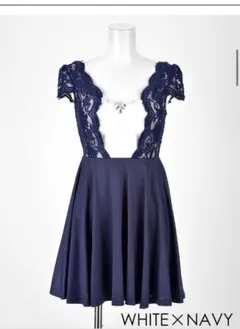 【新品タグ付】dazzy store VカットレーススリーブAラインミニドレス