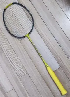 美品 YONEX ナノフレア1000Z 4UG6