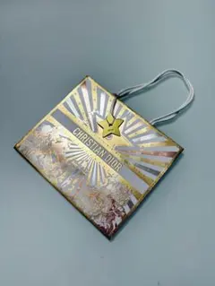 ディオール DIOR 2025 ホリデー 星チャーム付き ショッパー 大