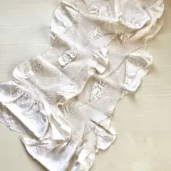 帯揚げ　クリーム色　無地　レトロ　絹 シルク　和装小物　着物　和服